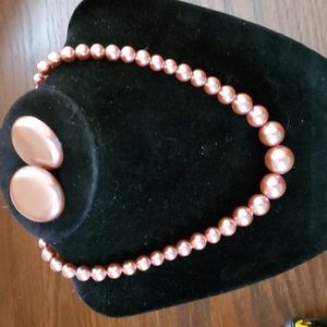 VINTAGE AVON FAUX PEARL NECKLACE AND EARRINGS SET